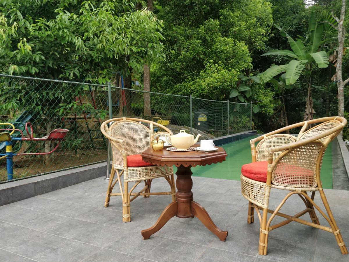 Alfred Colonial Bungalow & Spice Garden Kobbekaduwa エクステリア 写真