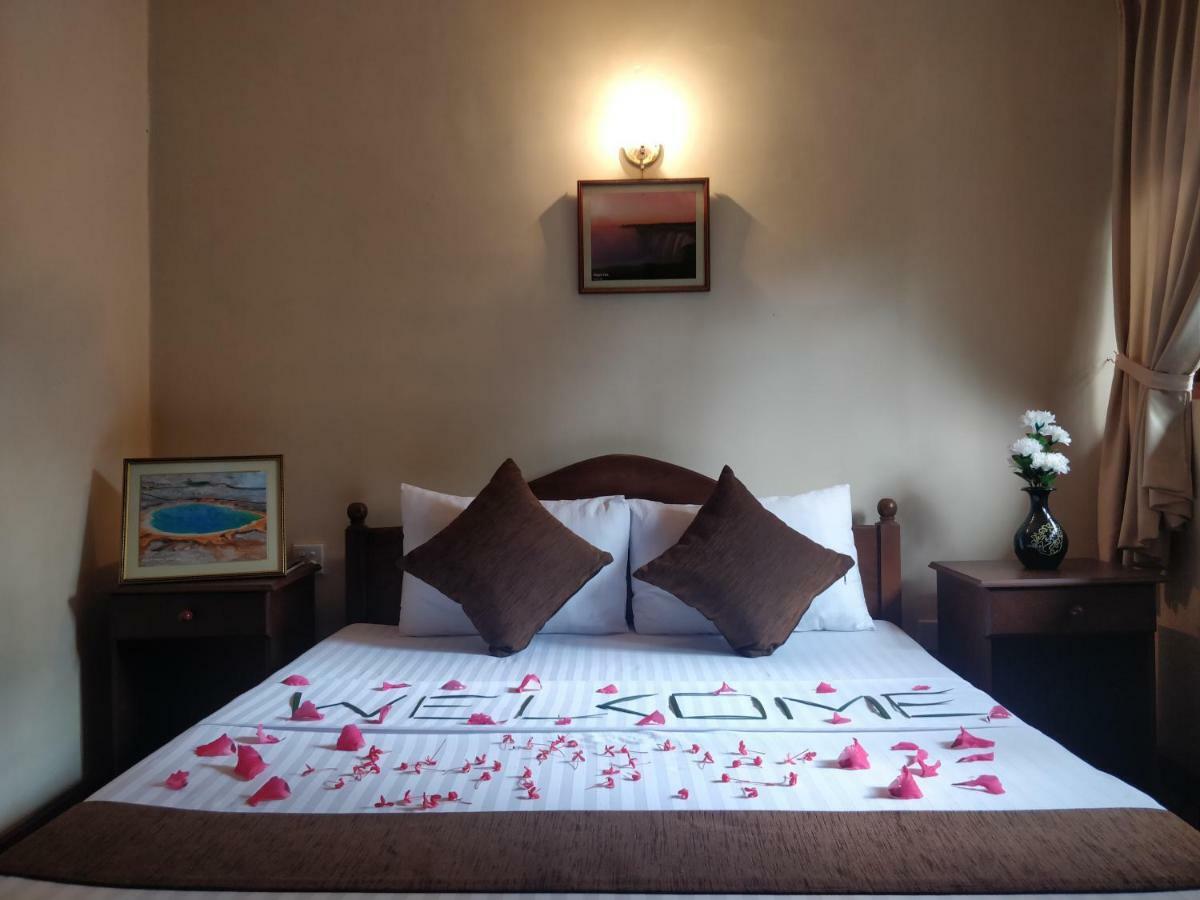 Alfred Colonial Bungalow & Spice Garden Kobbekaduwa エクステリア 写真